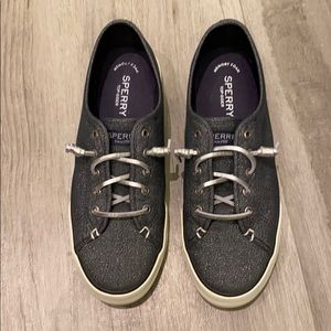 Sperry Sneakers